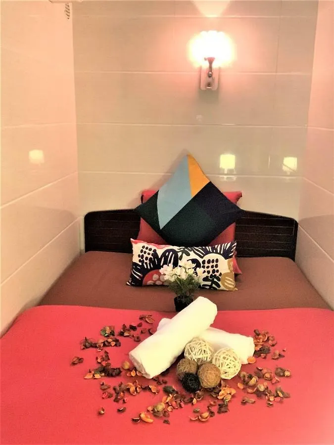 Cebu Inn Hong Kong Guest house
